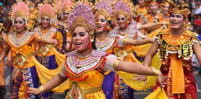 Bali’s Festivals, Events, and Cultural Activities for Honeymooners